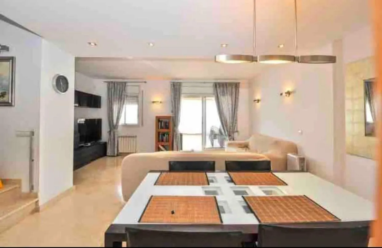 료렛 드 마르 Wonderful Townhouse On Sa Boadella Beach 빌라 0*, 료렛 드 마르 스페인