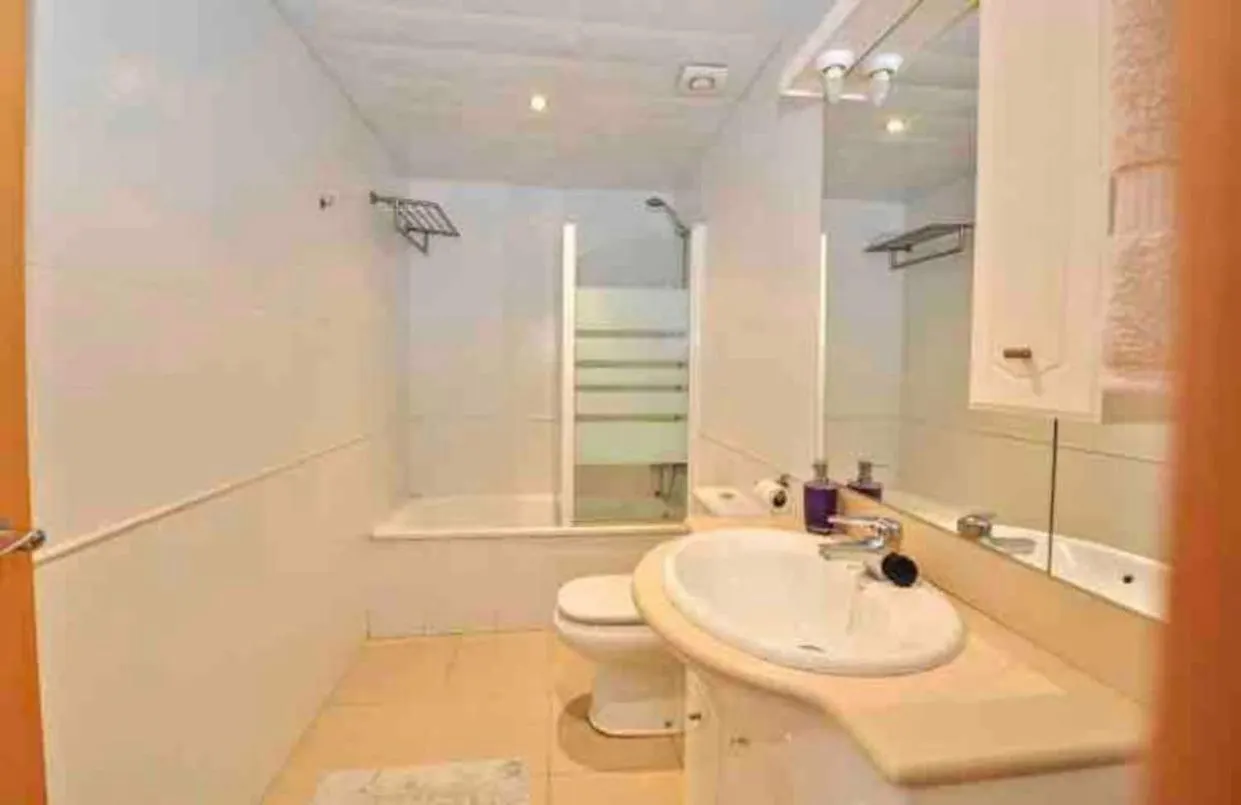 Wonderful Townhouse On Sa Boadella Beach Villa Lloret de Mar